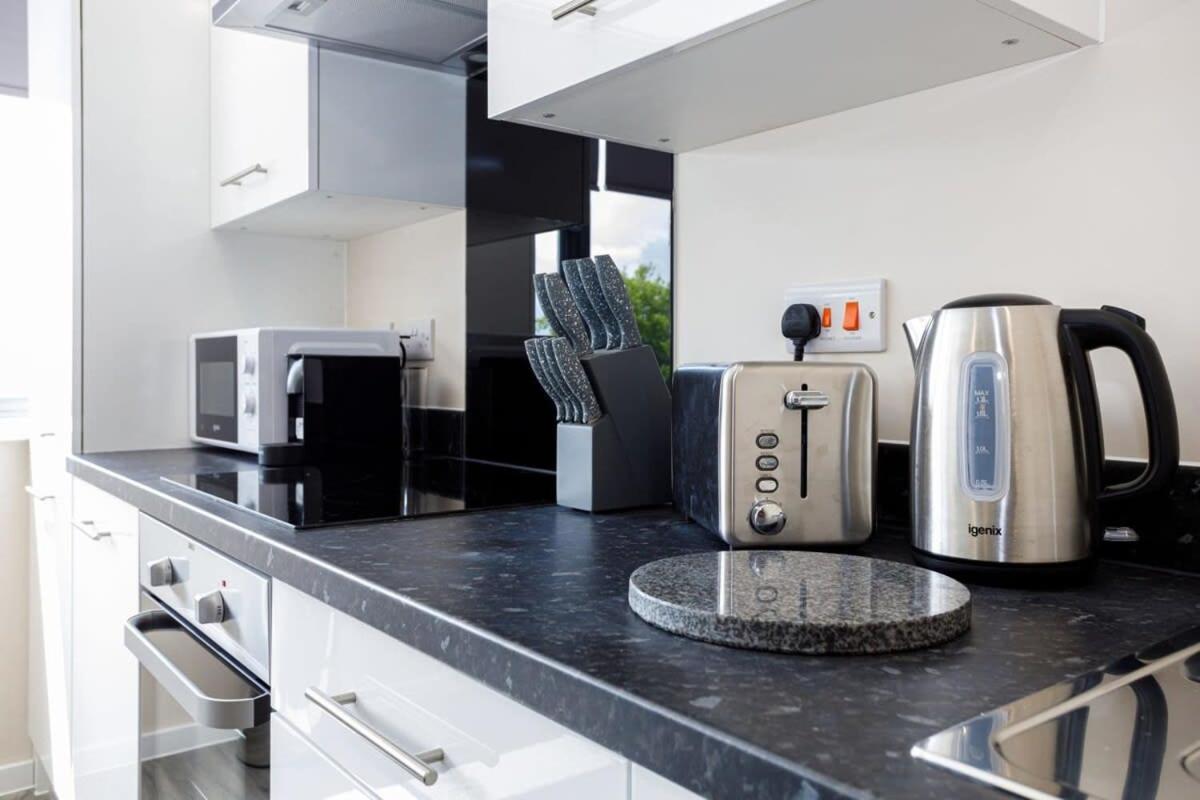 Modern And Stylish 1 Bed Apartment مانشستر المظهر الخارجي الصورة