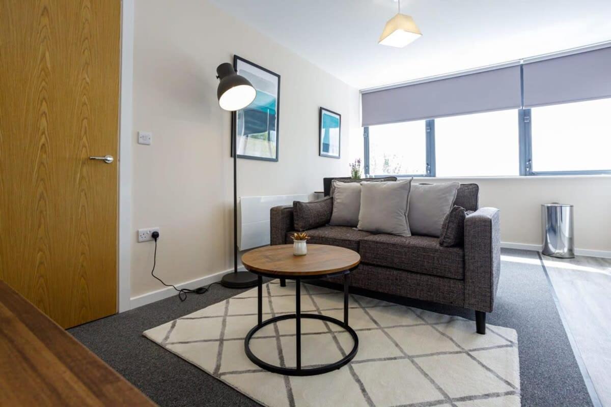 Modern And Stylish 1 Bed Apartment مانشستر المظهر الخارجي الصورة